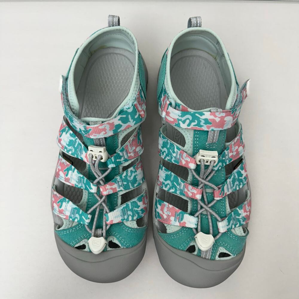 KEEN 7 US (39 EU) Unisex Big Kids Newport H2 Sandal in Camo Pink Icing